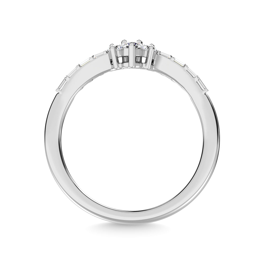 14K White Gold Diamond 1/6 Ct.Tw. Chevron Band