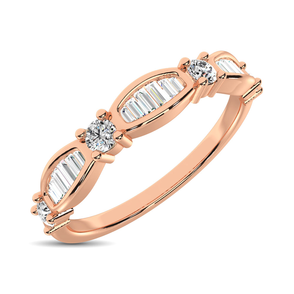 14K Rose Gold 1/4 Ct.tw Round and Tapper Diamond Band Ring