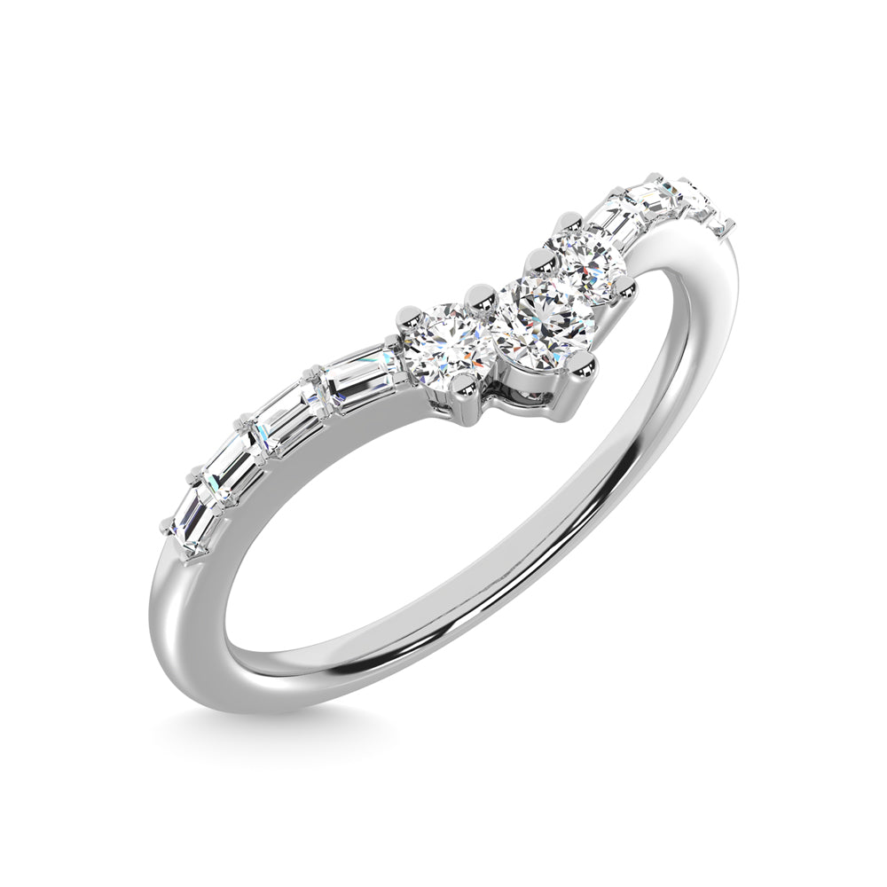 14K White Gold Diamond 1/6 Ct.Tw. Chevron Band