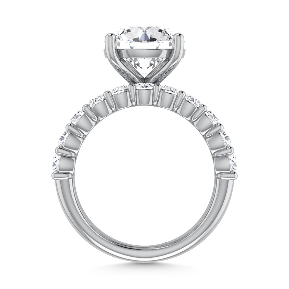14K White Gold Lab Grown Diamond 8 1/5  Ct.Tw. Round and Emerald Band