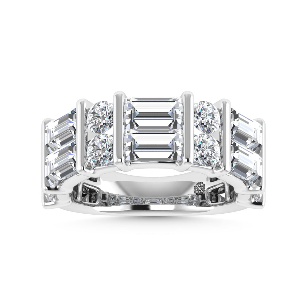 14K White Gold 2 Ct.Tw. Labgrown Diamond Round and Baguette Cut Fashion Band