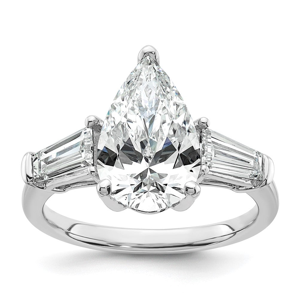 14kw 6 3/4ct Cert Lab Grown Dia VS+ G+ Pear/Baguette Comp 3 Stone Eng Ring