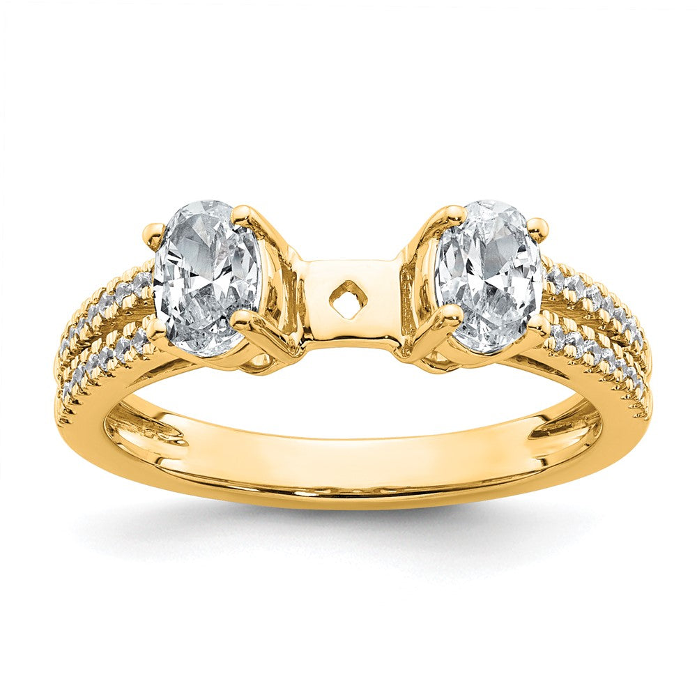 14k 7/8ct Lab Grown Diamond VS+ F+ Oval S/M 3 Stone Eng Ring