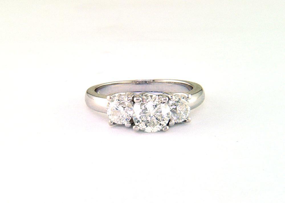 EFFY 14K WHITE GOLD  RING